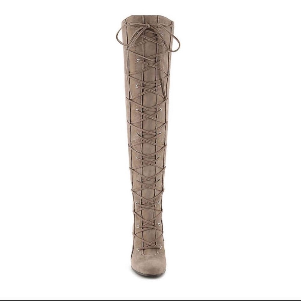 COPY - Vince Camuto Thanta Tall Boots in FOXY 🔥🔥 - Picture 6 of 15